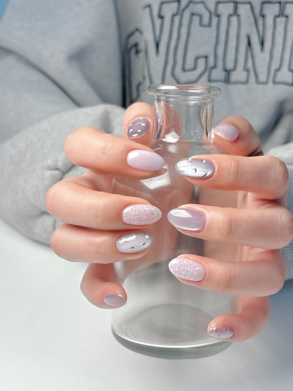 Кошачий глаз в апреле 2026: мягкий перелив цвета