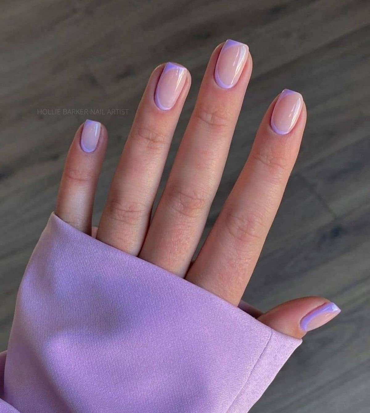 Маникюр апреля 2026: лавандовый цвет на ногтях