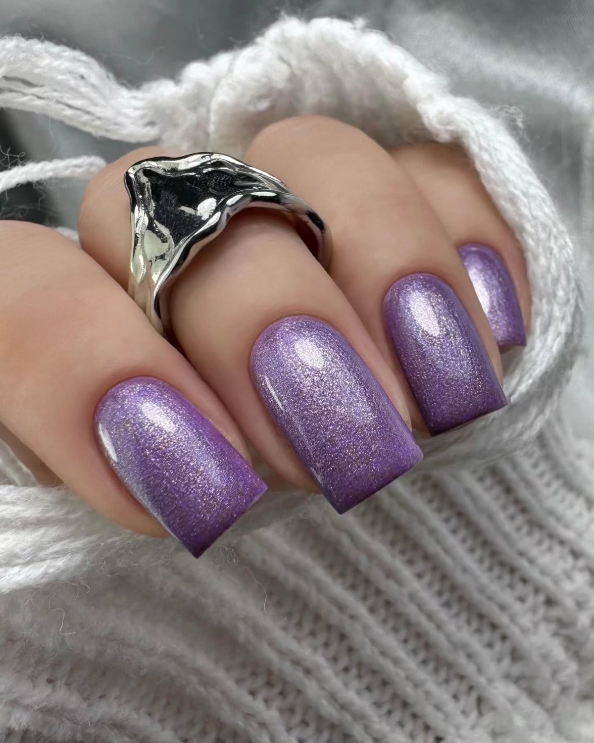 Маникюр 2026: ошибки, из-за которых руки выглядят неухоженно