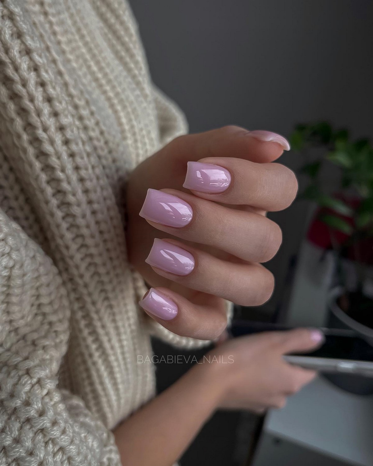 Маникюр 2026: ошибки, из-за которых руки выглядят неухоженно