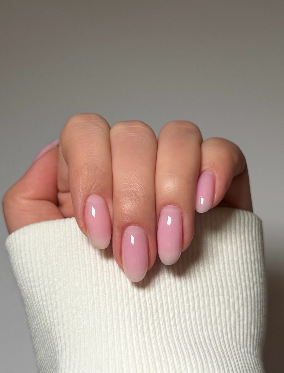 Маникюр 2026: этот оттенок резко вернулся — и теперь он снова в тренде