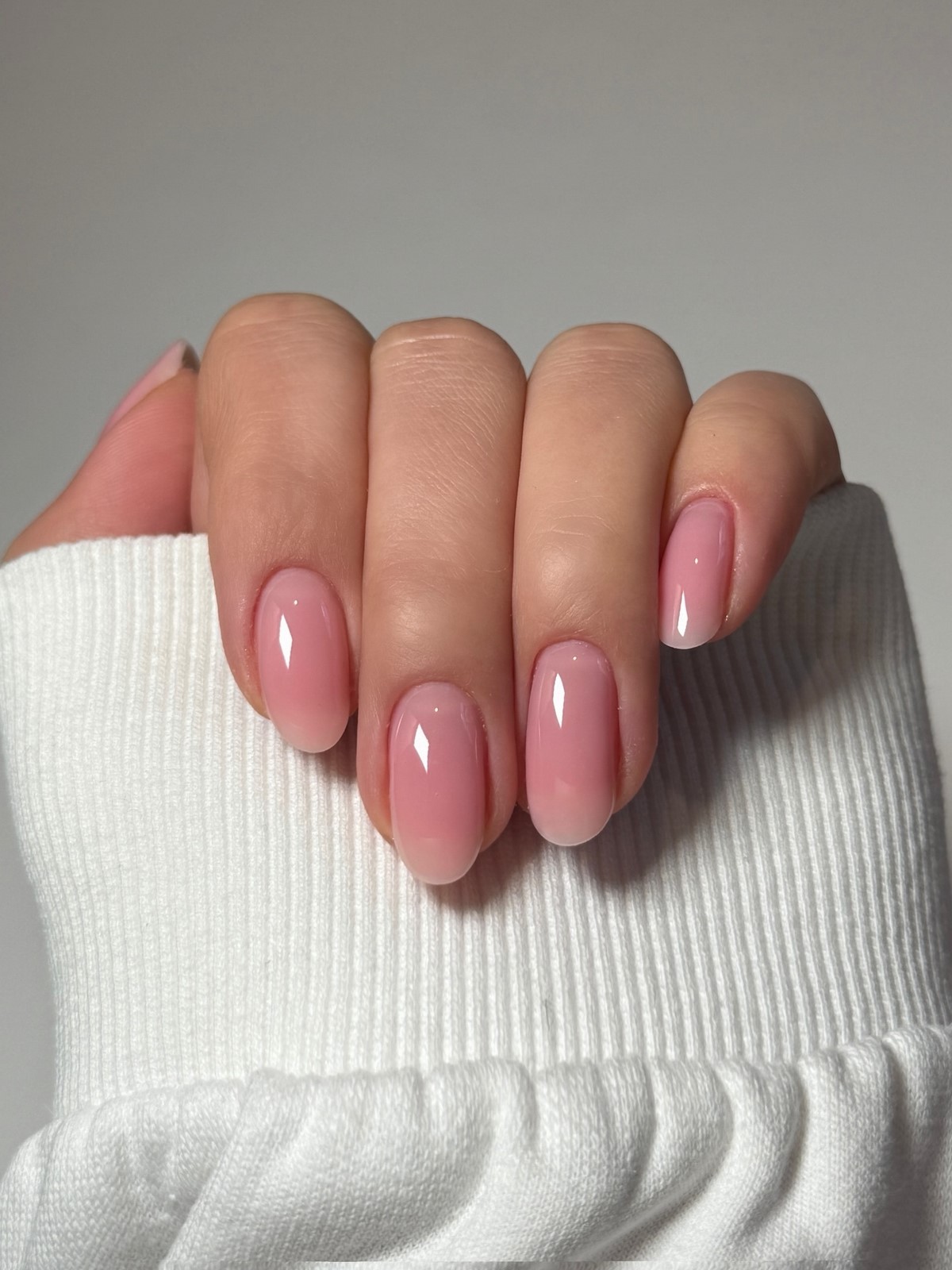 Маникюр 2026: этот оттенок резко вернулся — и теперь он снова в тренде