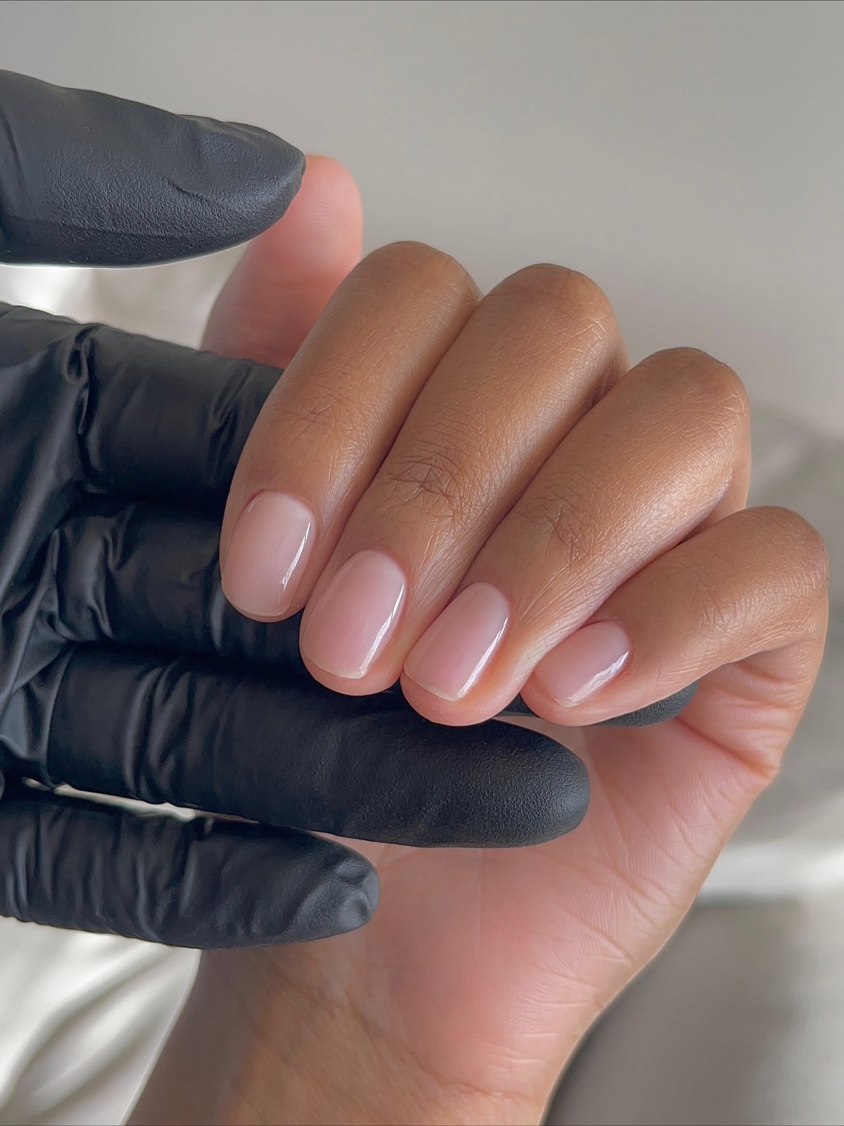 Маникюр 2026: этот оттенок резко вернулся — и теперь он снова в тренде