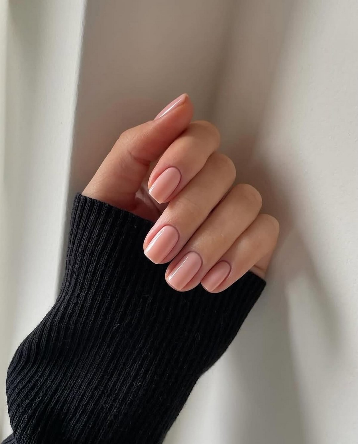 Маникюр 2026: этот оттенок резко вернулся — и теперь он снова в тренде