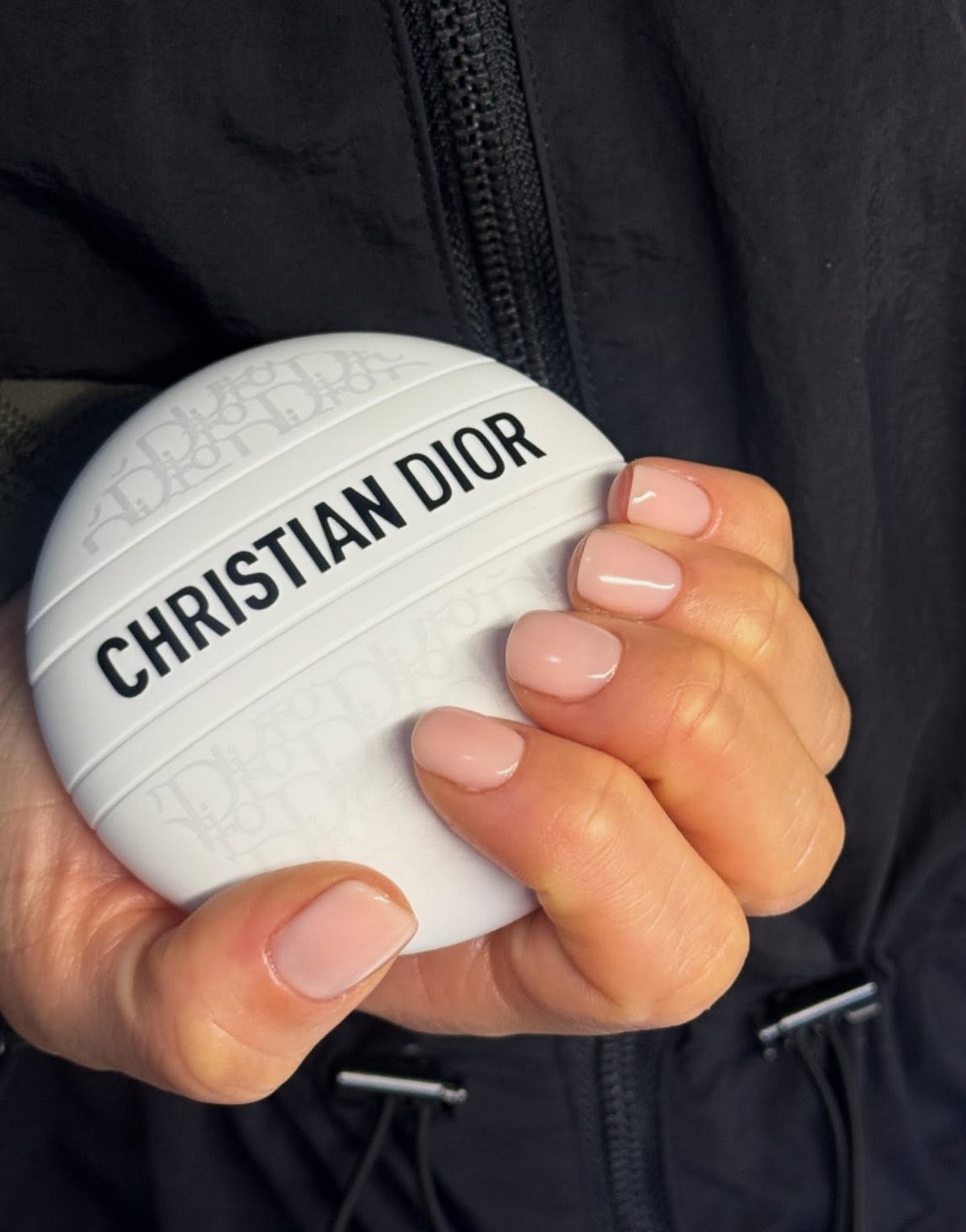 Маникюр без дизайна, который выглядит дороже любых сложных идей