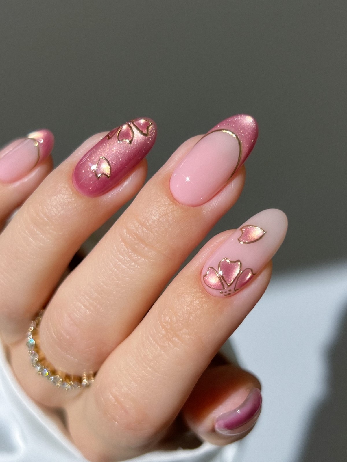 Кошачий глаз в апреле 2026: мягкий перелив цвета