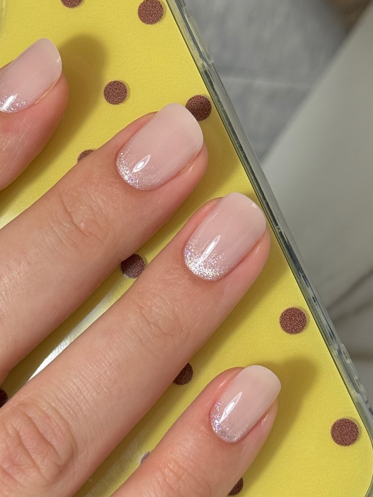 Кошачий глаз в апреле 2026: мягкий перелив цвета