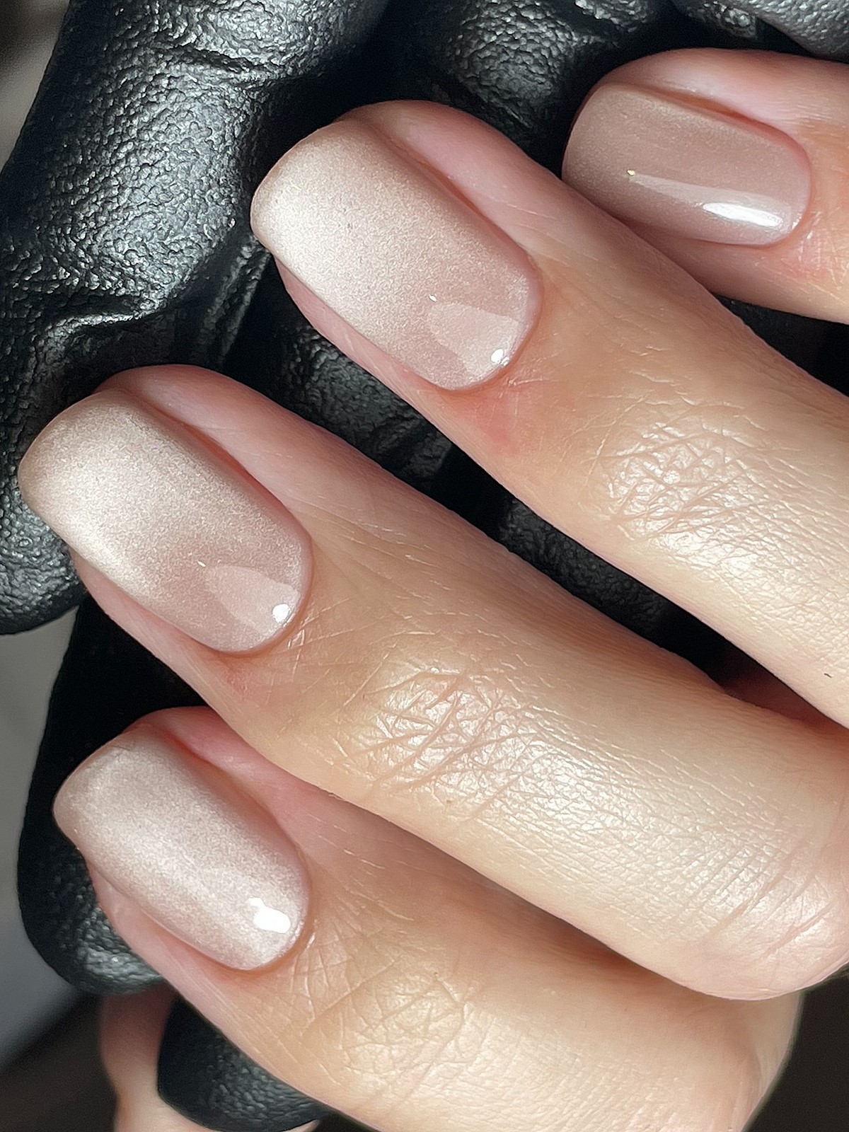 Кошачий глаз в апреле 2026: мягкий перелив цвета