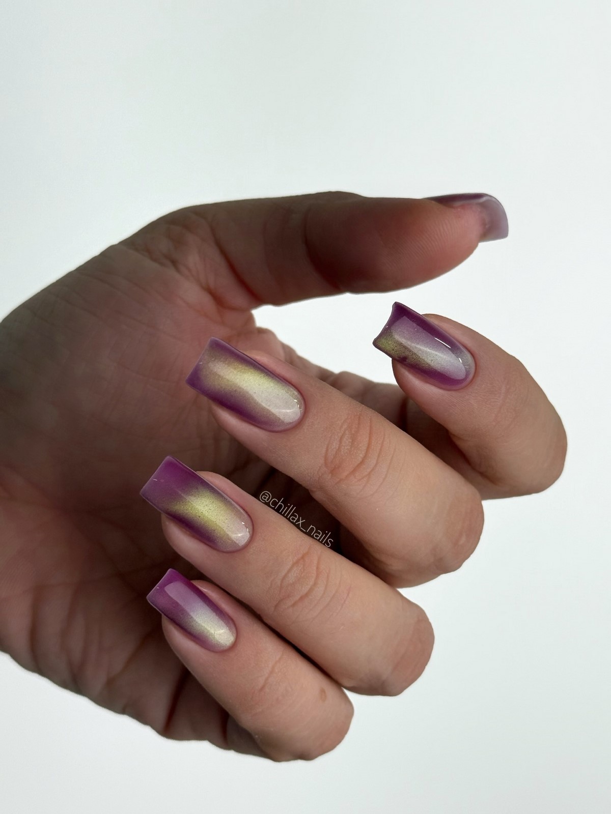 Кошачий глаз в апреле 2026: мягкий перелив цвета