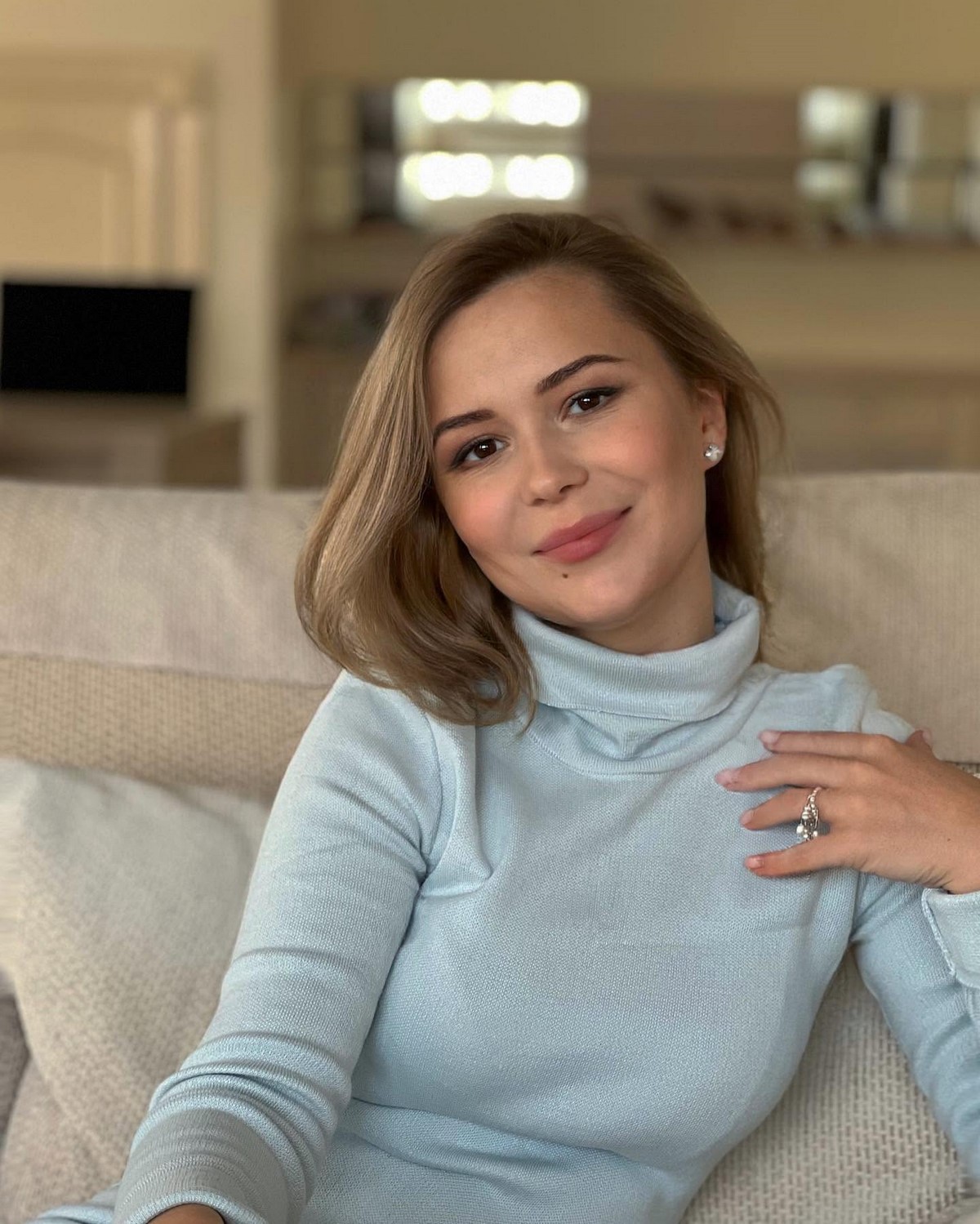 Алина Романова