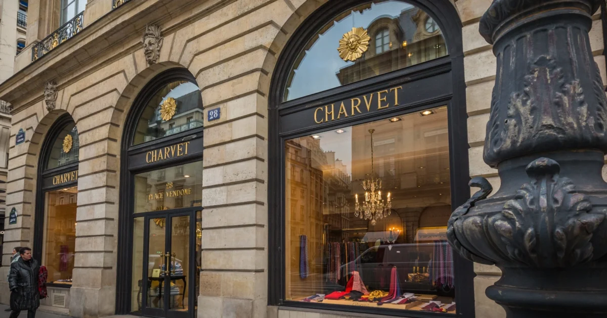 Chanel приобрел Charvet: зачем дому старейший сорочечный дом Парижа