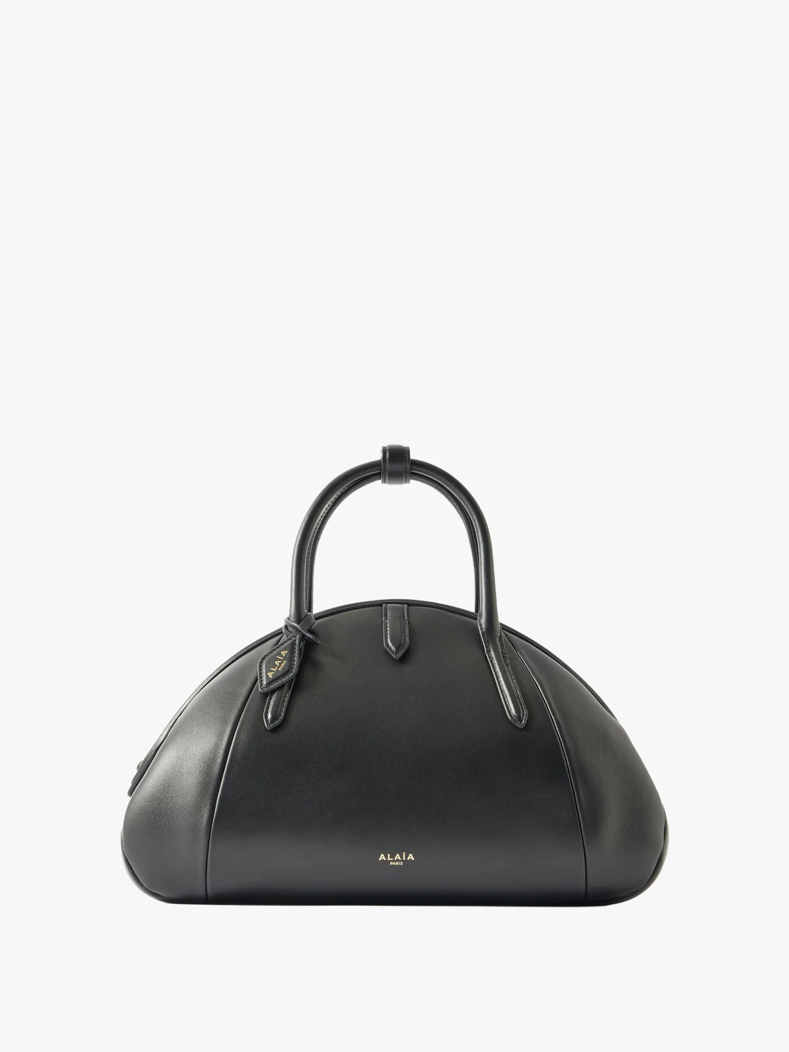 Черная кожаная сумка Alaïa с полукруглым корпусом и короткими ручками